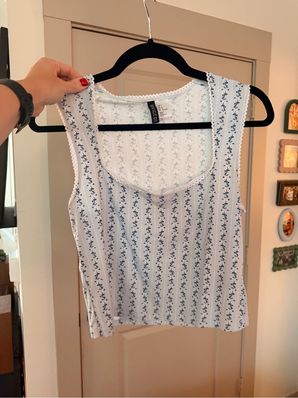 H&M White Tank Top with Blue Floral Stripes